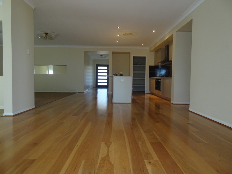 129 Beaufort Crescent, Moggill QLD 4070