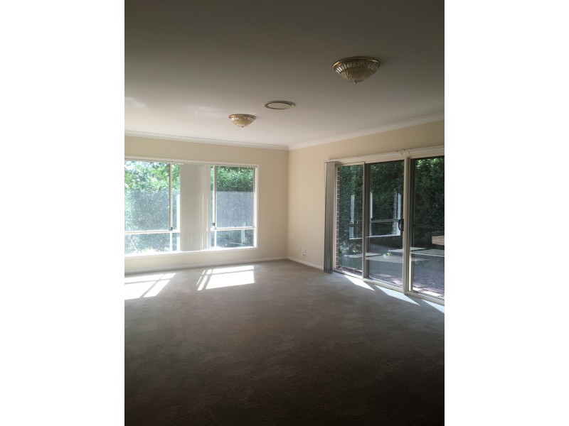 129 Beaufort Crescent, Moggill QLD 4070