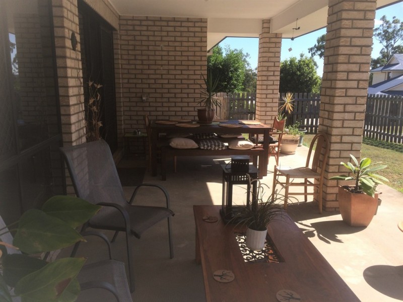 21 Stanaway Place, Bellbowrie QLD 4070