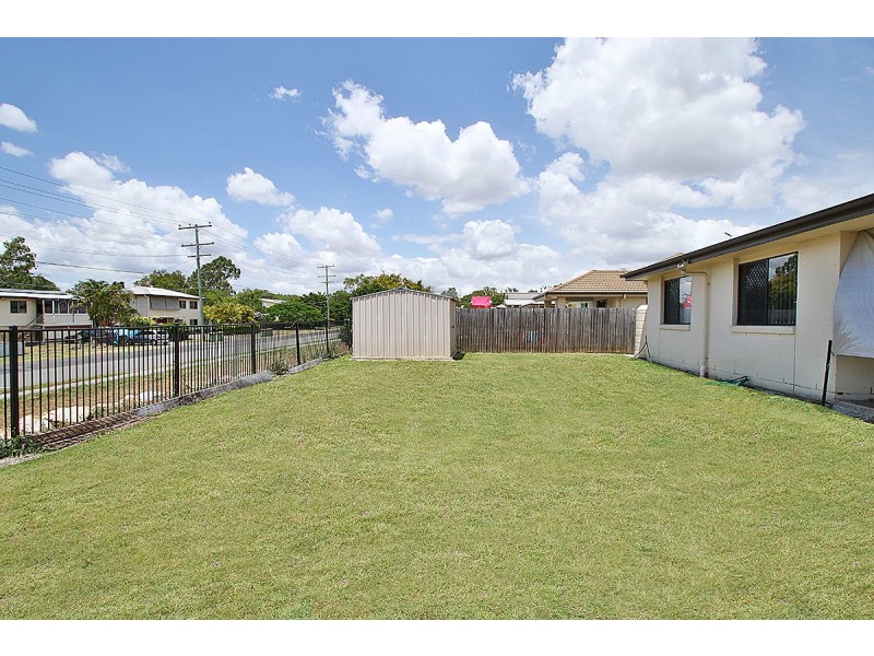 13 Nixon Drive, North Booval QLD 4304