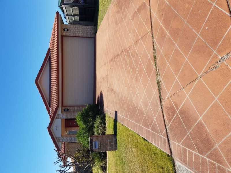 20 Acacia Close, Raceview QLD 4305
