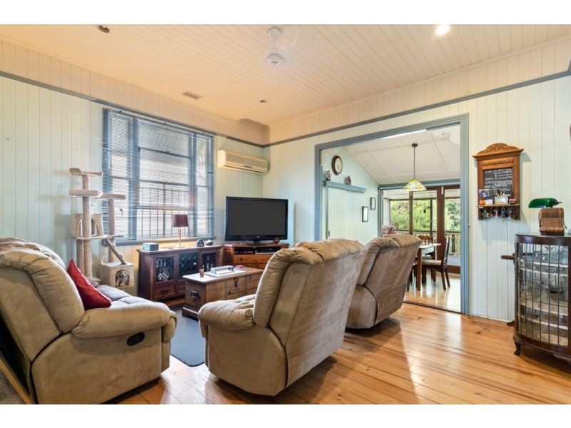 35 Jackson St, Clayfield QLD 4011