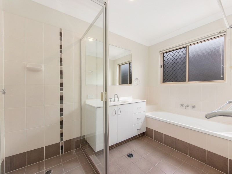 20 Bosswood Court, Yamanto QLD 4305