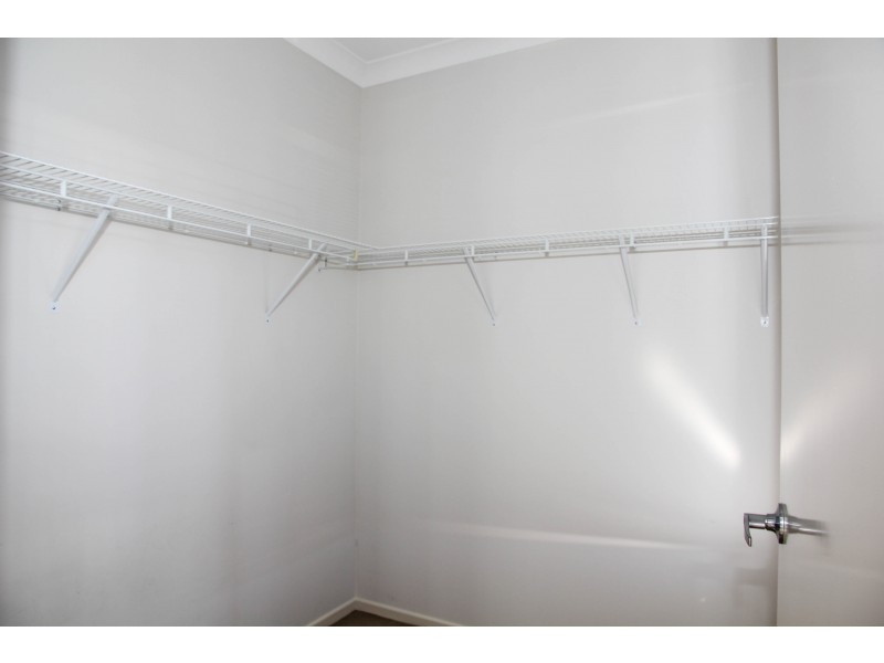 9 Lilly Court, Yamanto QLD 4305