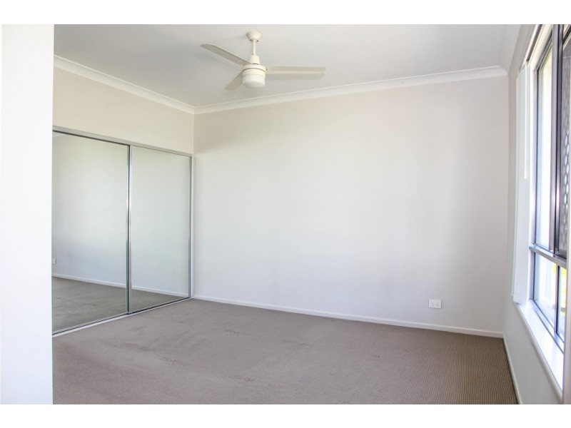 9 Lilly Court, Yamanto QLD 4305
