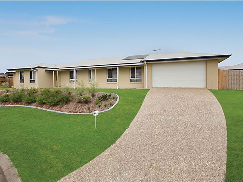 17 Iris Court, Yamanto QLD 4305
