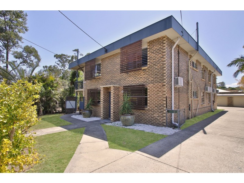 11 Rapur Street, Raceview QLD 4305