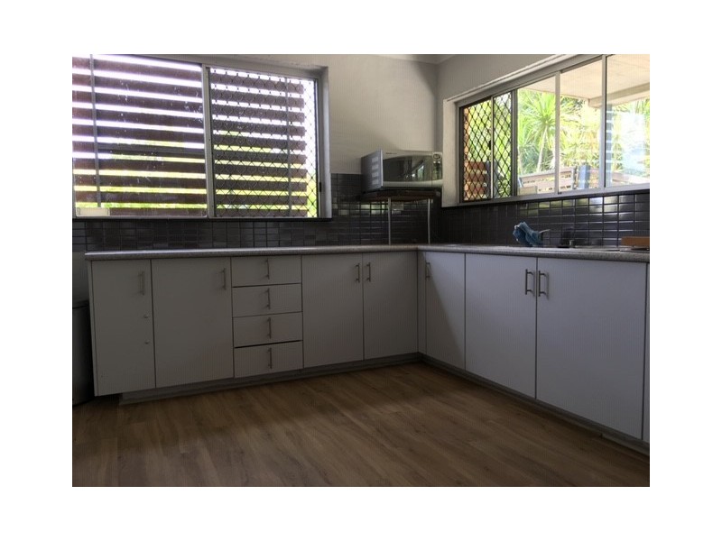 11 Rapur Street, Raceview QLD 4305