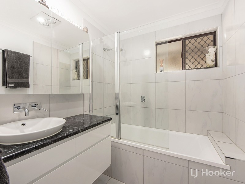 31 Mckenzie Street, Bundamba QLD 4304