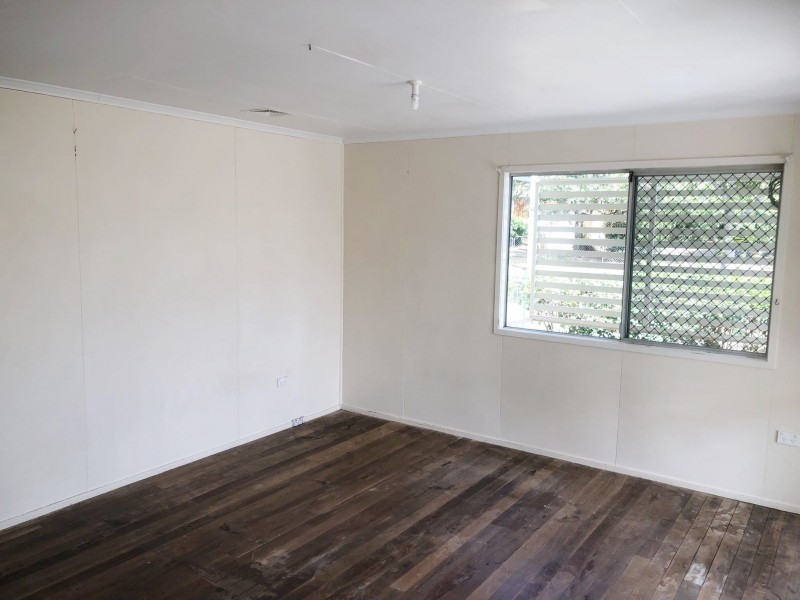 10 Sturt Street, Leichhardt QLD 4305
