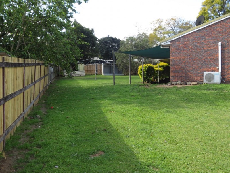 4 Carlson Court, Brassall QLD 4305