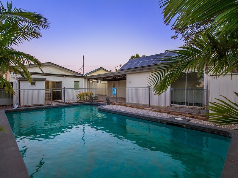 92 Woodend Road, Woodend QLD 4305