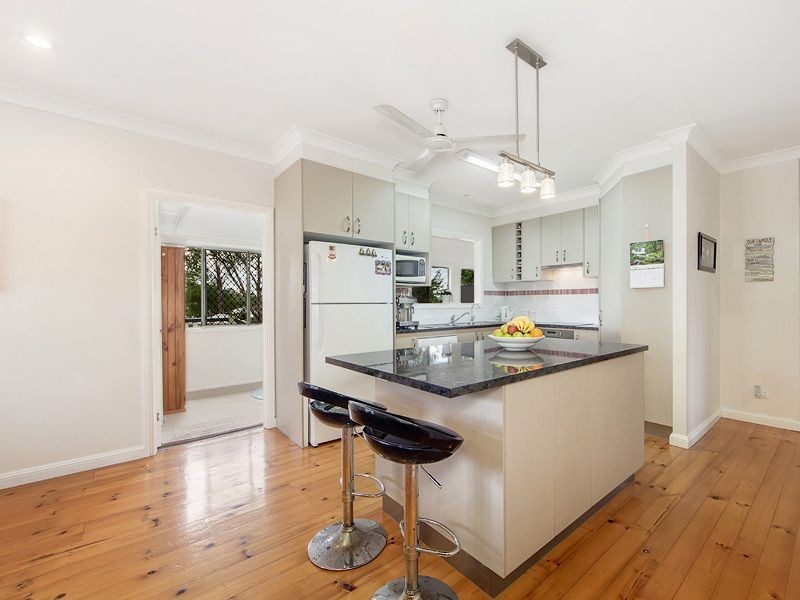 16 Dorothy Street, Silkstone QLD 4304
