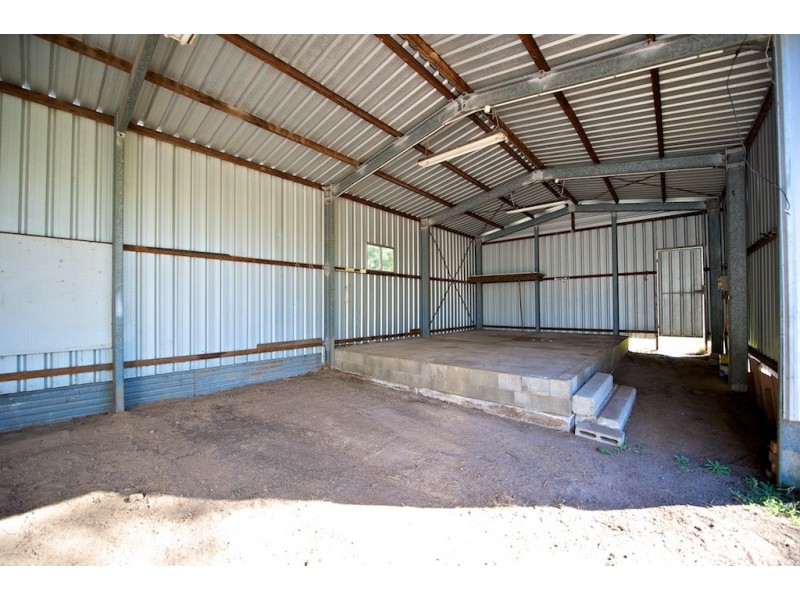 15 Laurette Dr, Glenore Grove QLD 4342