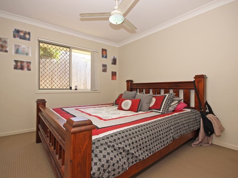 14 BAYSTONE PLACE, Raceview QLD 4305