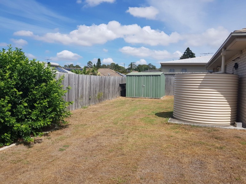 14 BAYSTONE PLACE, Raceview QLD 4305