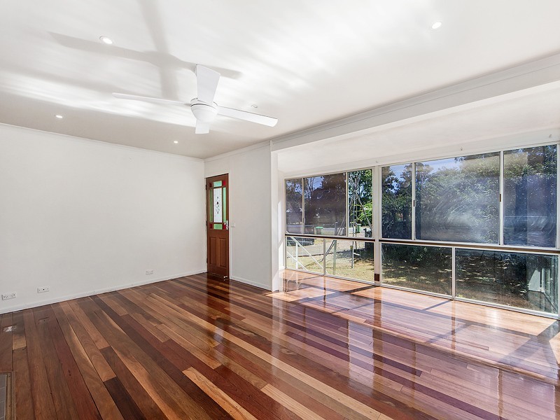 50 Symes St, Grandchester QLD 4340