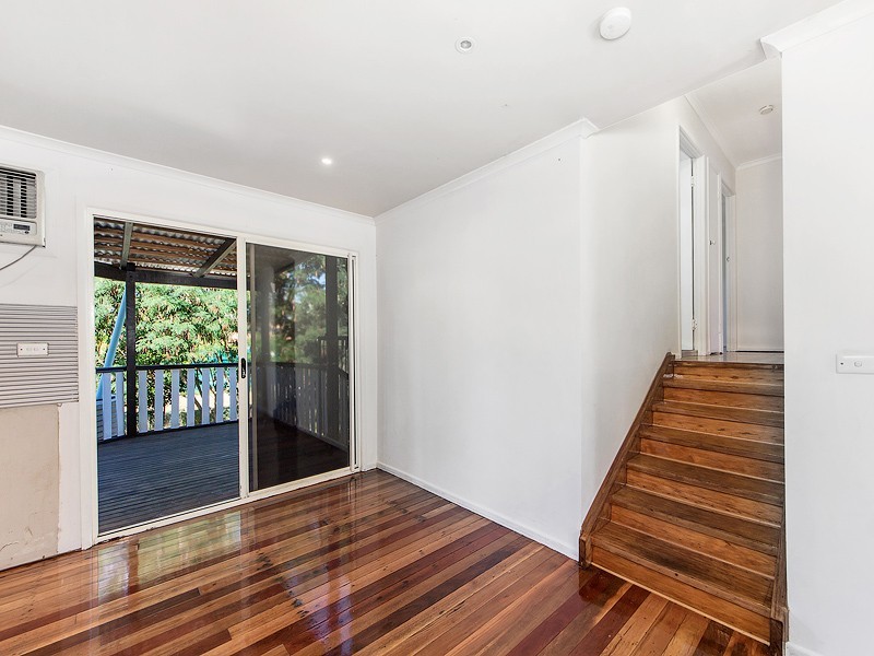 50 Symes St, Grandchester QLD 4340