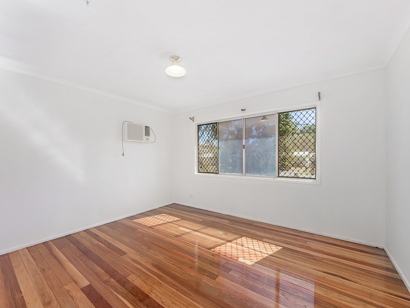 50 Symes St, Grandchester QLD 4340