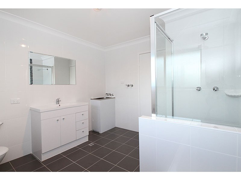 11 Cox Crescent, Goodna QLD 4300