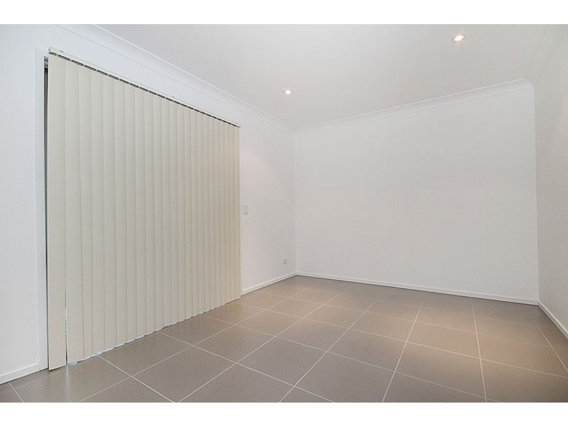 11 Cox Crescent, Goodna QLD 4300