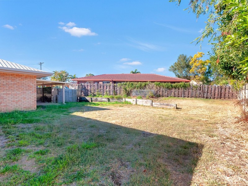7 Alfred Place, Flinders View QLD 4305