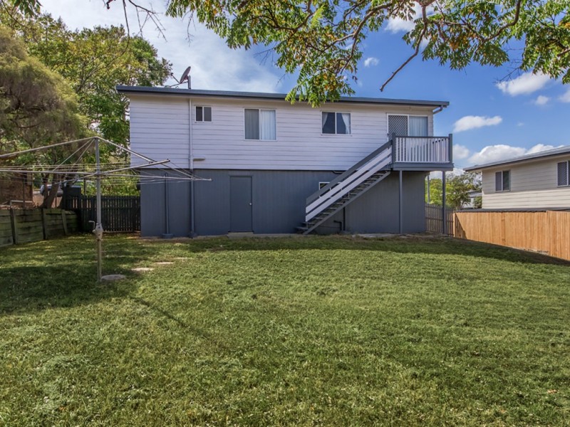17 Merritt Street, Flinders View QLD 4305