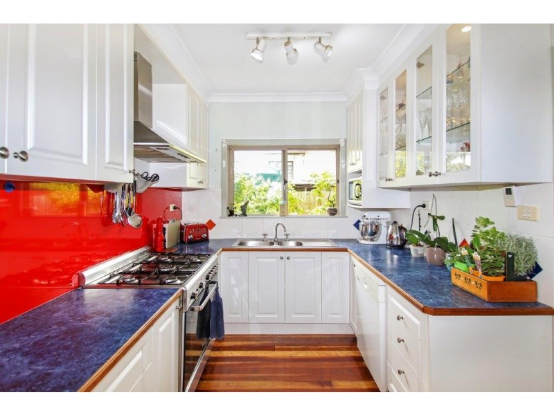 23 Pommer Street, Brassall QLD 4305