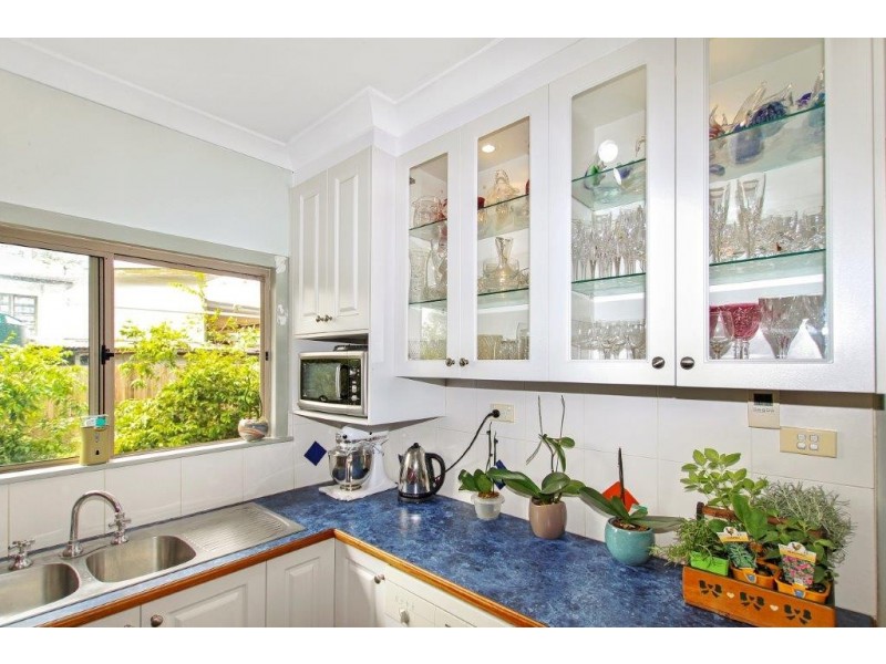 23 Pommer Street, Brassall QLD 4305
