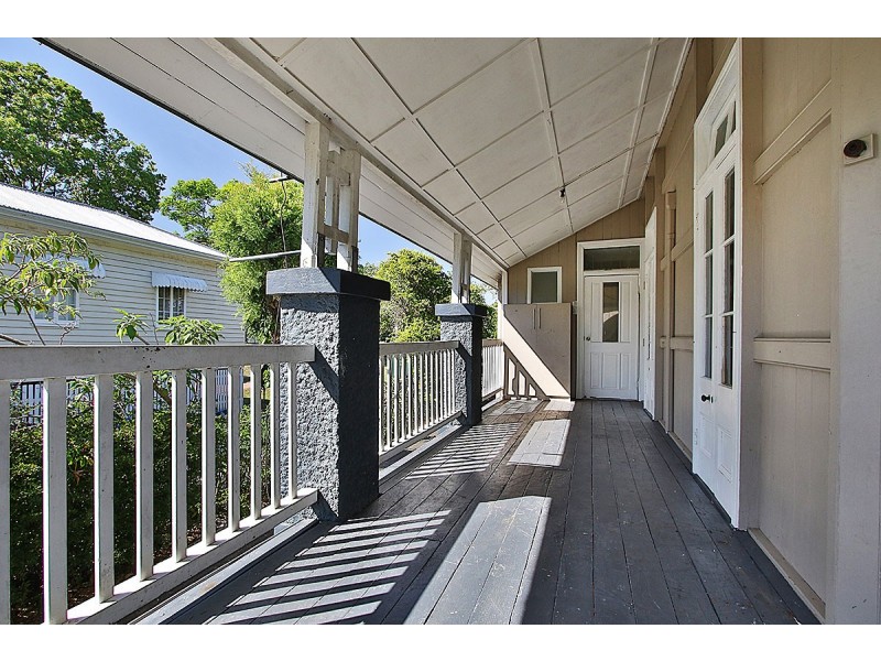 19 Salisbury Road, Ipswich QLD 4305