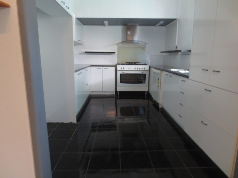 33 Lowry Street, North Ipswich QLD 4305
