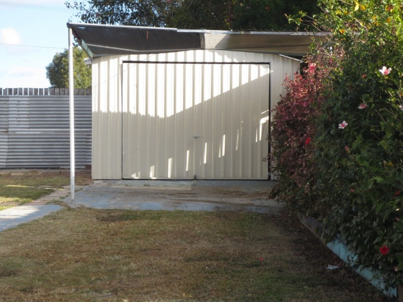 33 Lowry Street, North Ipswich QLD 4305