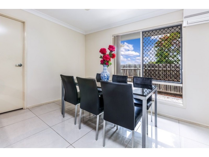 32 Whitehill Road, Eastern Heights QLD 4305