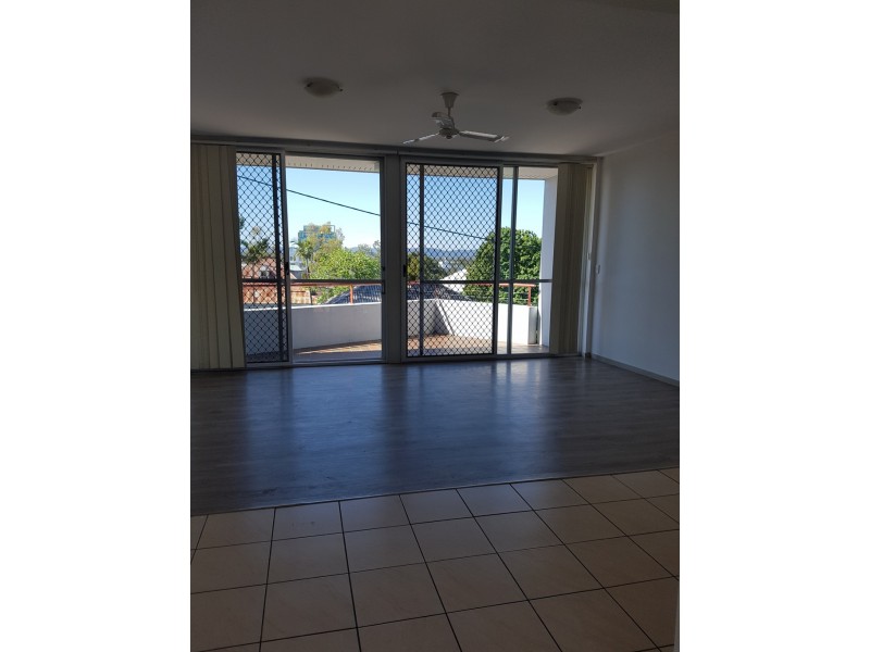 3/3 Court Street, Ipswich QLD 4305