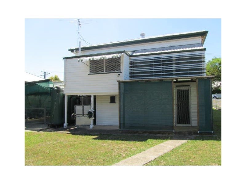 24 Barrett Street, East Ipswich QLD 4305