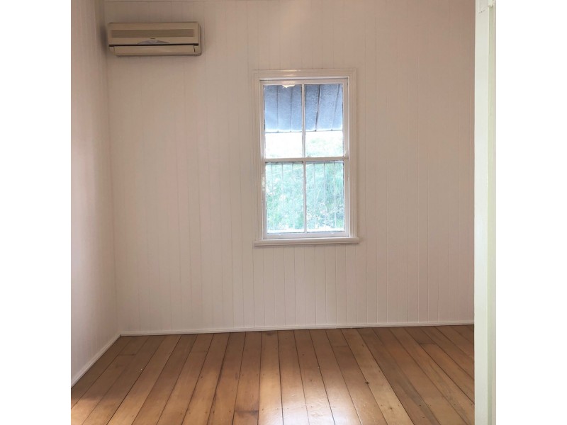 105 Frederick, Toowong QLD 4066