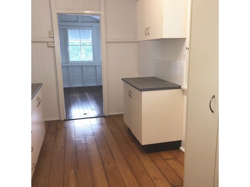 105 Frederick, Toowong QLD 4066