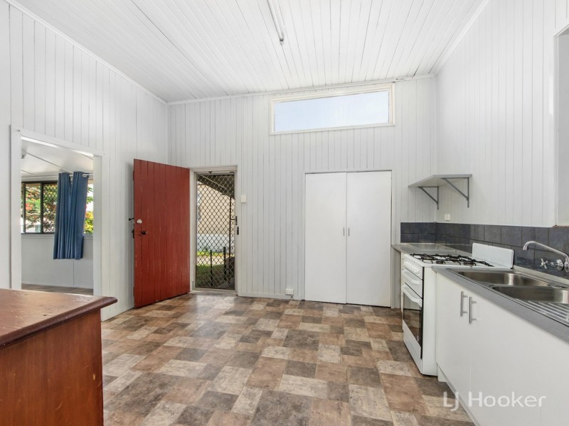 65 Downs Street, North Ipswich QLD 4305