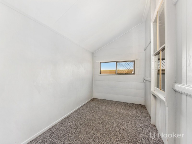 65 Downs Street, North Ipswich QLD 4305