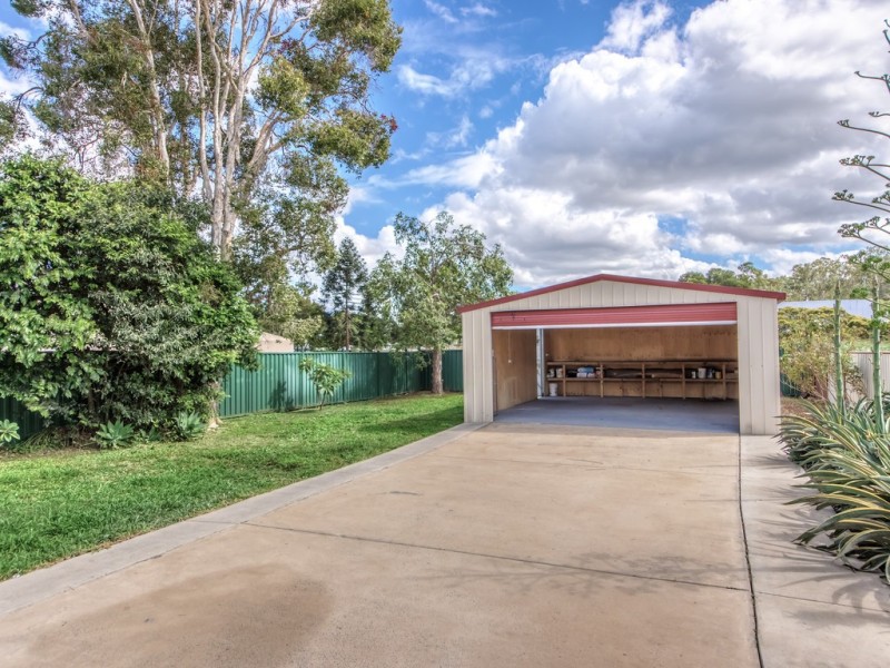28 Lindsay, Bundamba QLD 4304