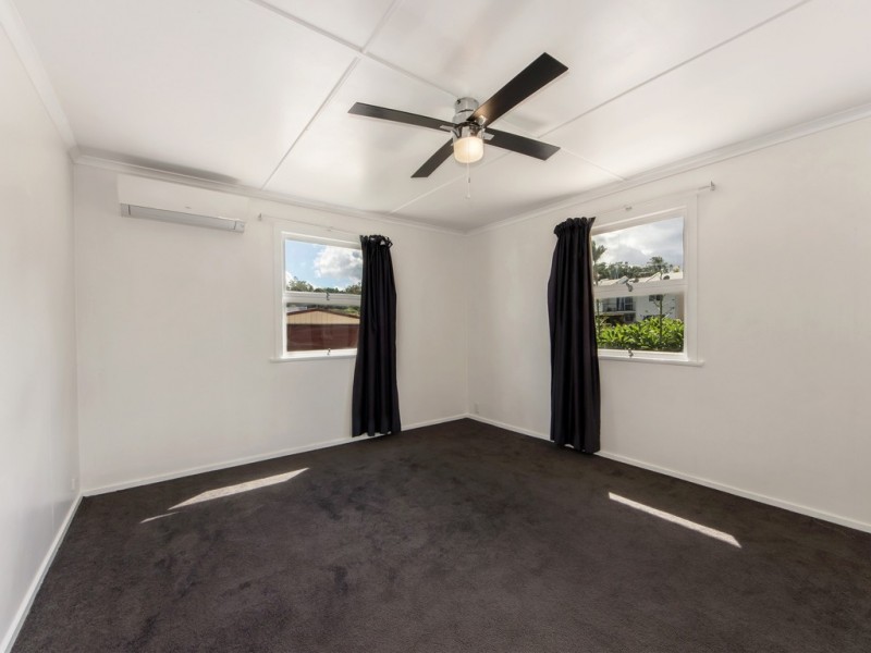 28 Lindsay, Bundamba QLD 4304