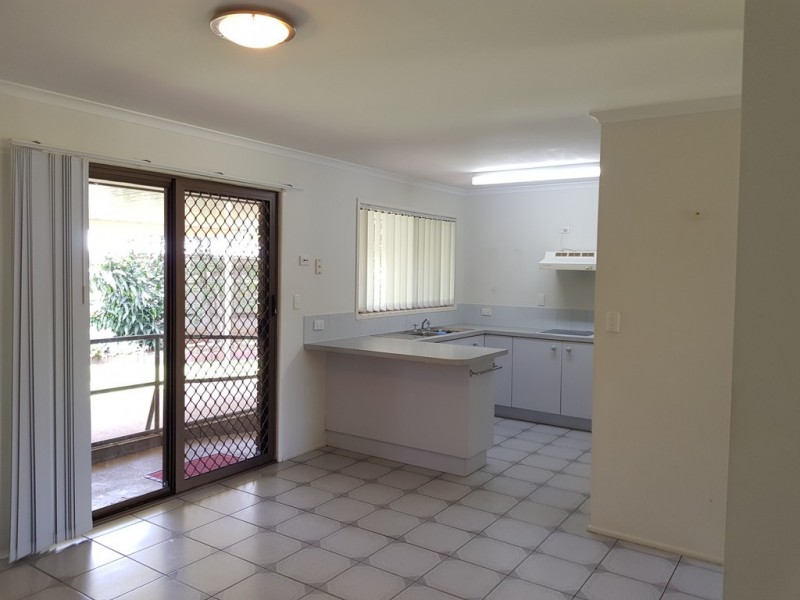 9 Brooker Court, Raceview QLD 4305
