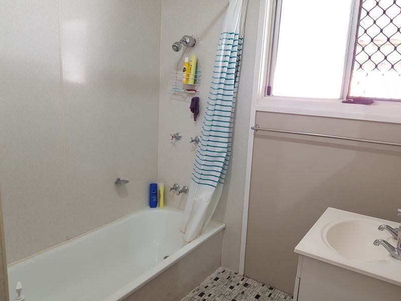 18 Veronica St, Gailes QLD 4300