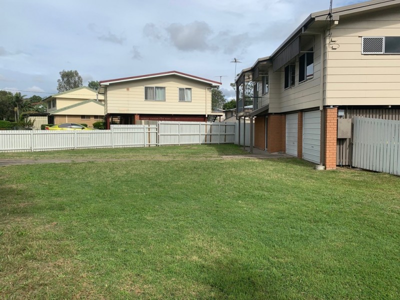 76 River Road, Bundamba QLD 4304