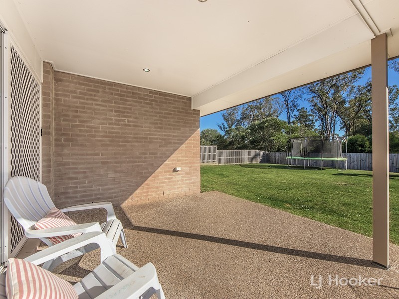 2 Parkwood Street, Fernvale QLD 4306
