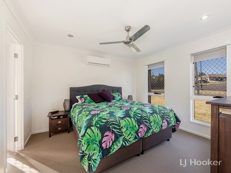 2 Parkwood Street, Fernvale QLD 4306