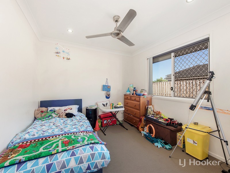 2 Parkwood Street, Fernvale QLD 4306