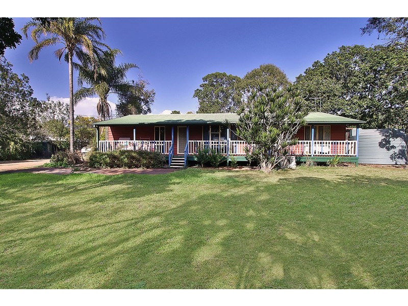 109 Lockyer View Road, Wivenhoe Pocket QLD 4306