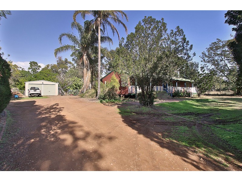 109 Lockyer View Road, Wivenhoe Pocket QLD 4306