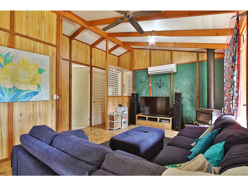 109 Lockyer View Road, Wivenhoe Pocket QLD 4306